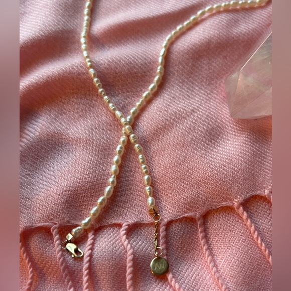 Jane Win Rice Pearl Necklace in 10k Gold - Picture 6 of 7